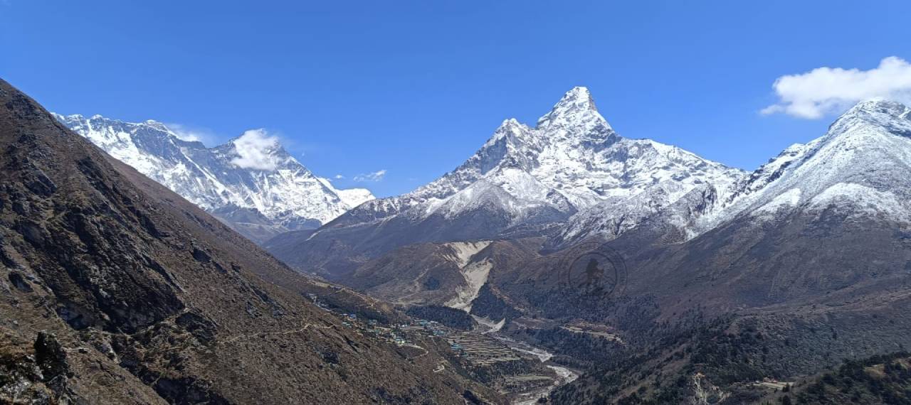 Best Time to Trek Everest Base Camp – Month-by-Month Weather Guide